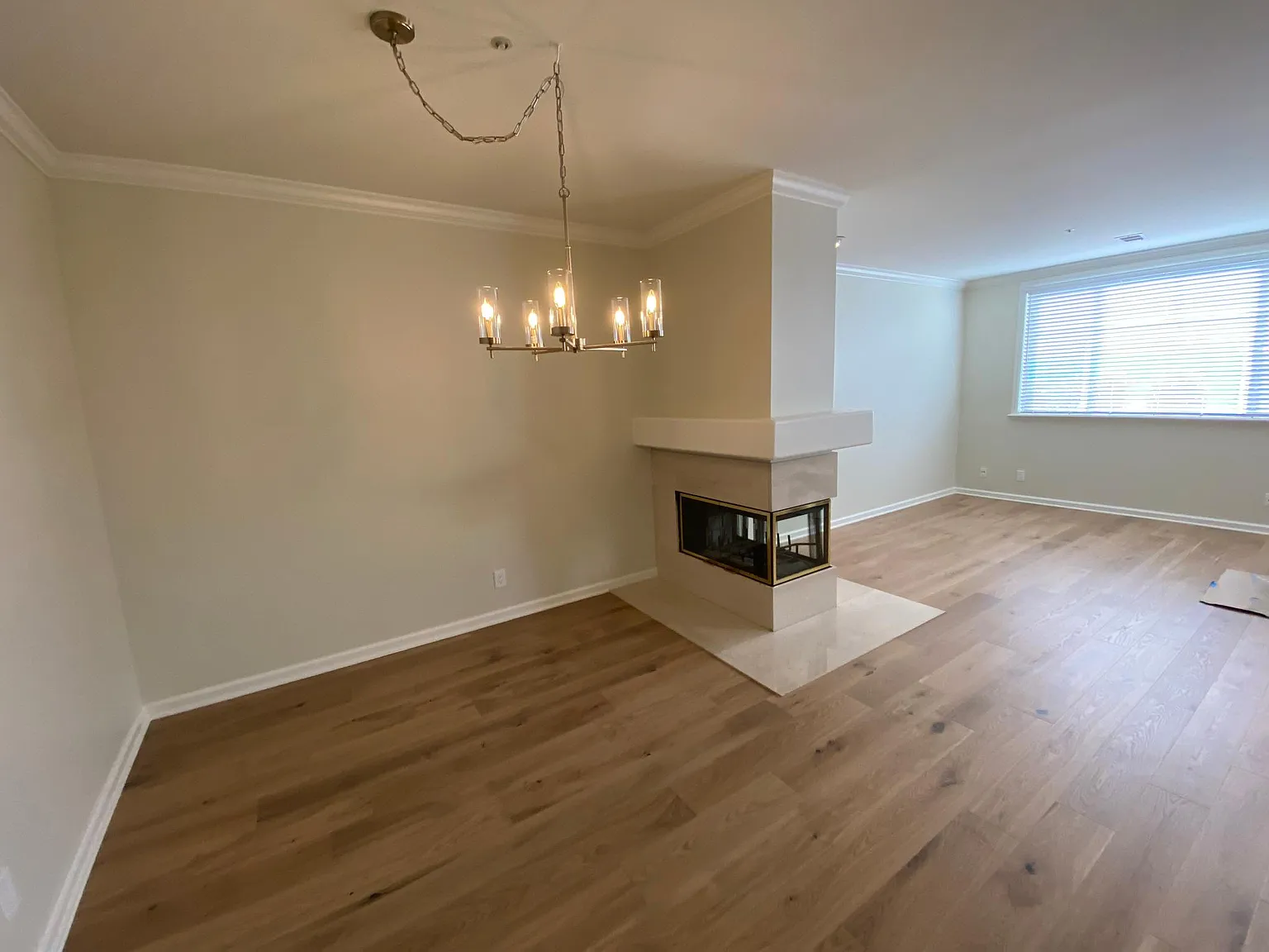 3 bed, 3.5 bath, $6,200 — Photo 3