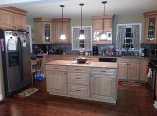 370 Gilbert St, Ridgewood, NJ 07450