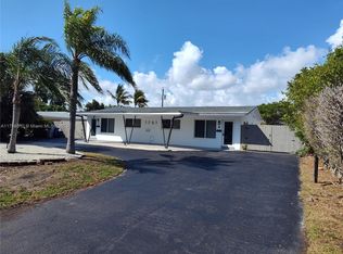 1701 SW 1st Ter #S, Pompano Beach, FL 33060