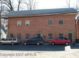 7 North St NE APT 5, Leesburg, VA 20176