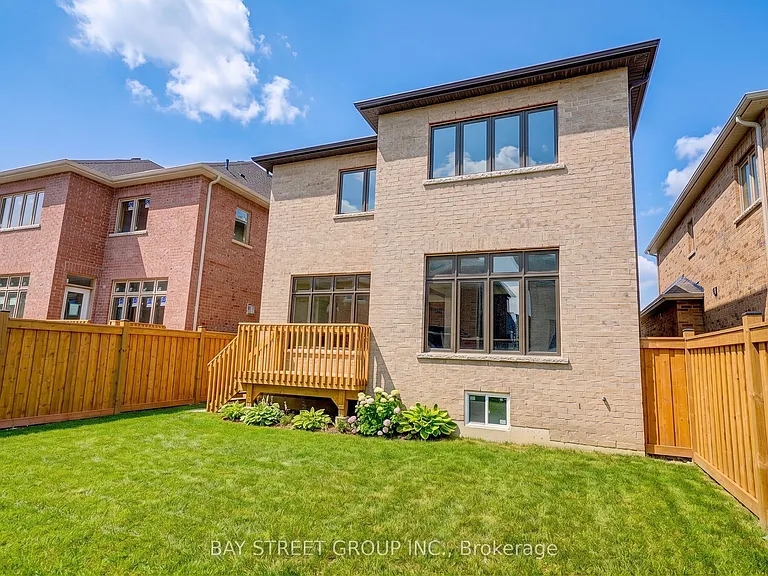 25 Garrett Styles Dr — Photo 41