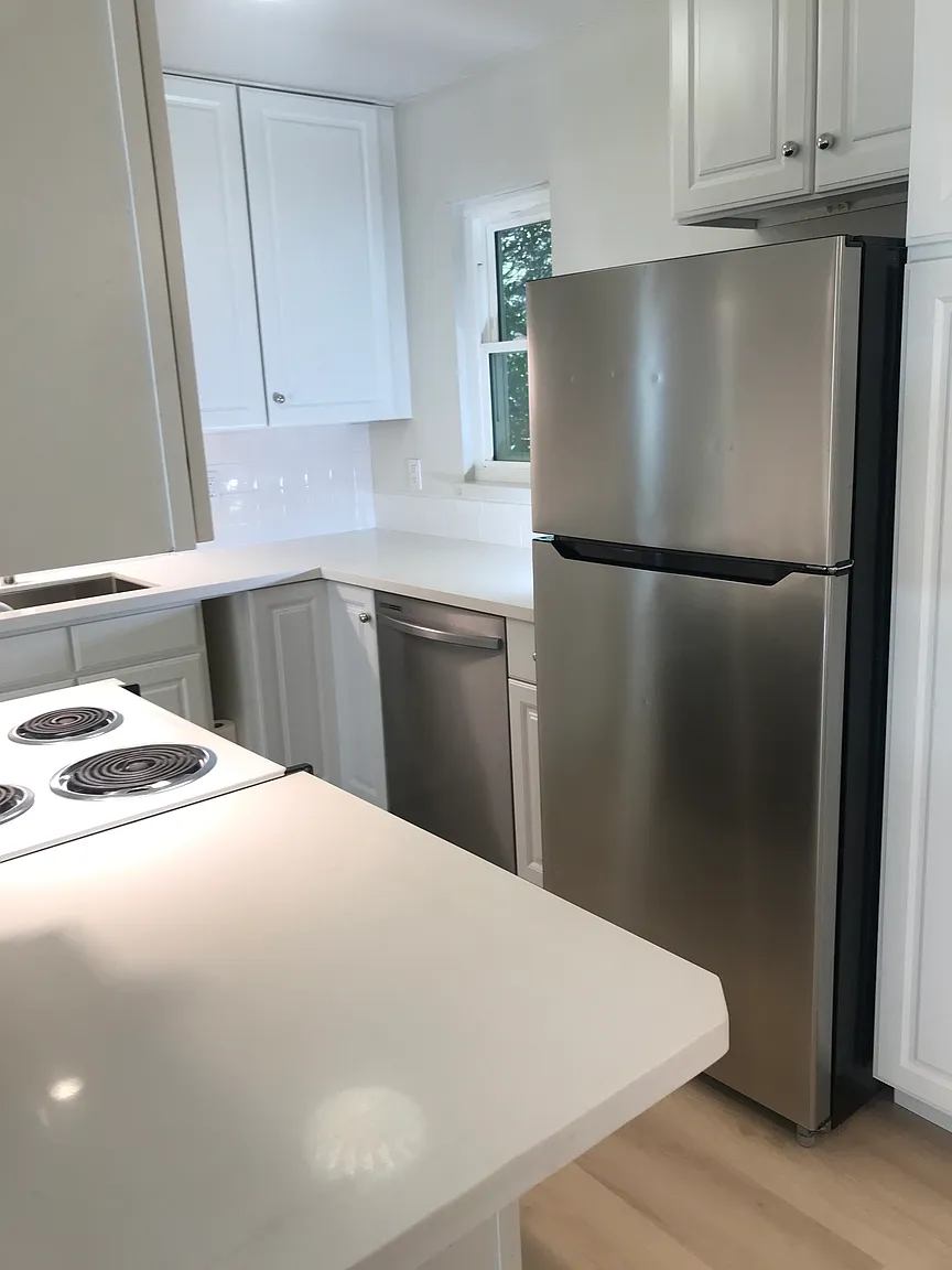 202 Kent Ave #23 photo 1