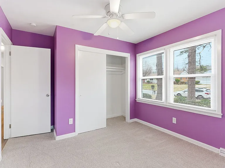 1456 London Dr — Photo 28