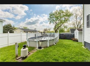 207 Avon Ave Floor 2, Liverpool, NY 13088