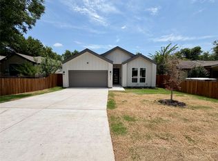 2130 Custer Dr, Dallas, TX 75216