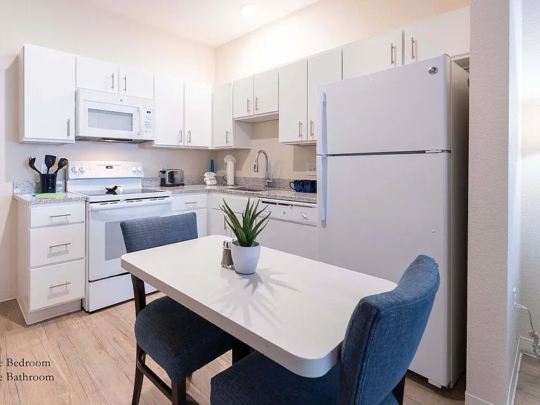 Parks Residential - Richardson — Photo 12