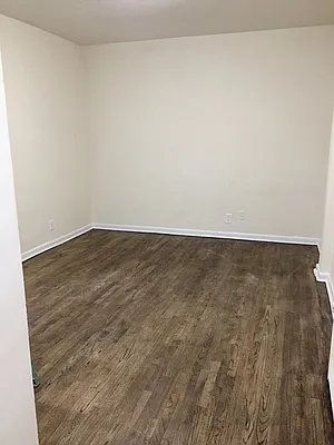 Rented by America Realty LLC | media 7