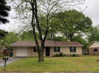 1101 S Muskogee Ave, Russellville, AR 72801