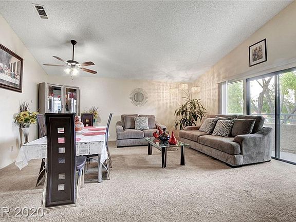 4th image of 810 N Sloan Ln APT 201