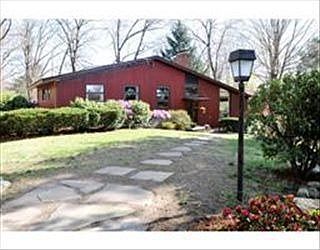 1st image of 8 Jaybarry Ln