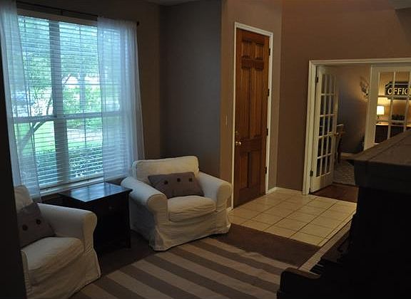 3rd image of 3014 Rock Rose Pl