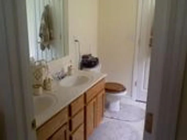 3840 Broadwater Ct — Photo 12