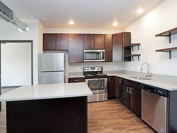 4th image of 3321 Peridot Ave Unit 220