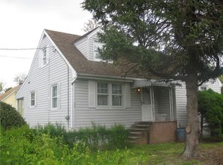 26 Plymouth Pl, Edison, NJ 08837