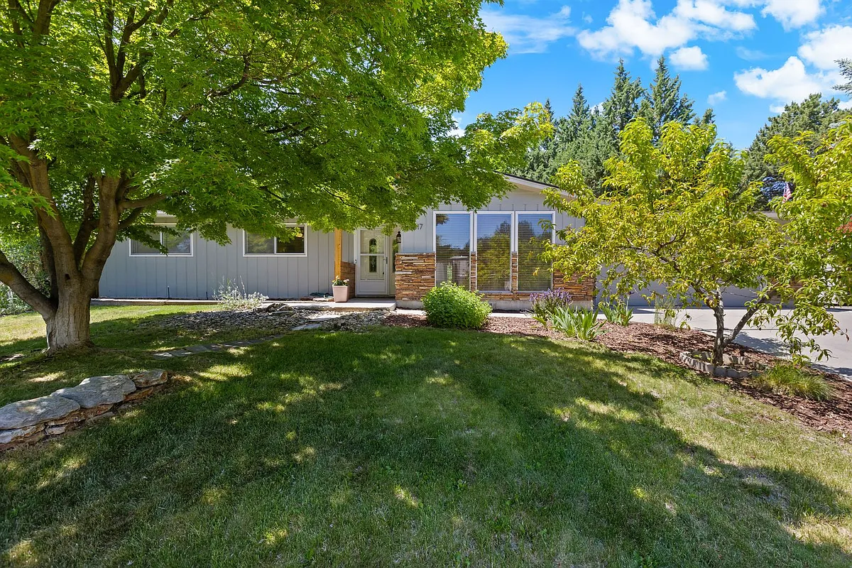 Building Photo - 2317 S Scyene Way