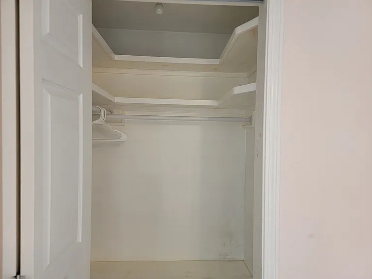 135 W Main St #5 — Photo 7