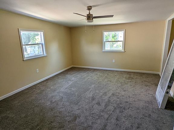 2nd image of 4940 Duebber Dr