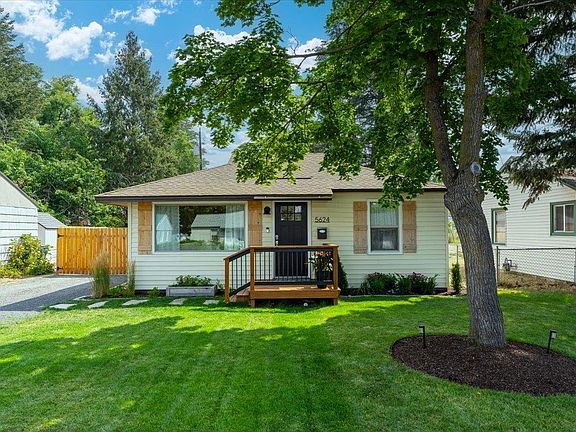 2nd image of 5624 N Alberta St