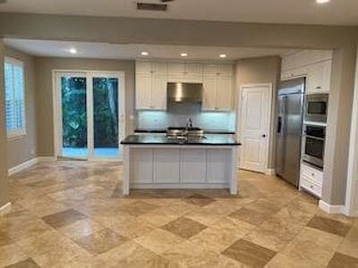 4th image of 2309 Half Moon Ln