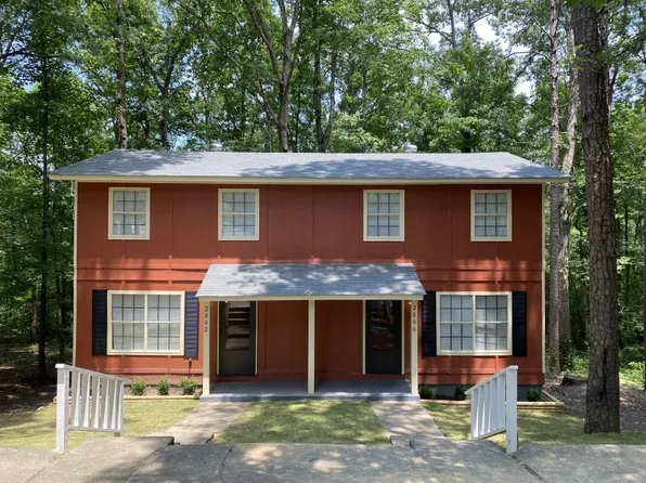 2000 Scotty Ct, Little Rock, AR 72204