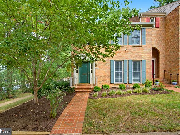 2nd image of 6674 Midhill Pl
