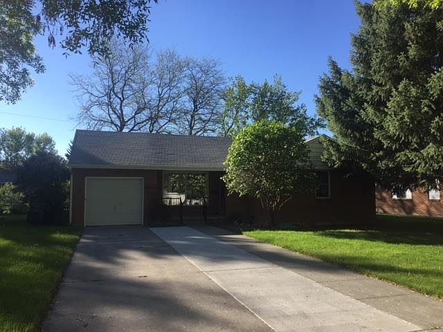 1st image of 425 Linden Dr