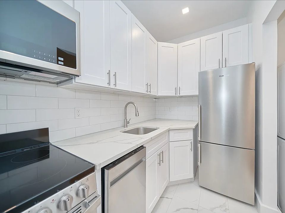 2nd image of 1843 1st Ave APT 2F