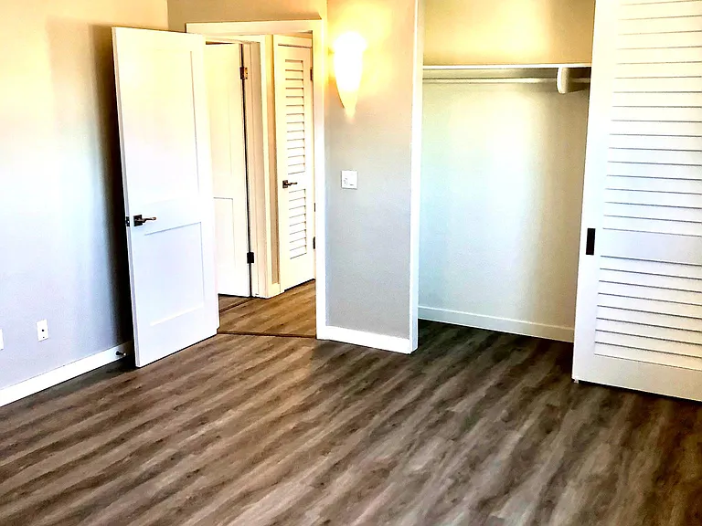 4674 Ohio St #4 — Photo 19