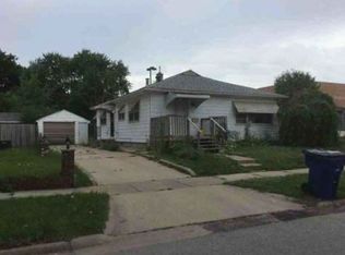 731 Hope Ave, Waterloo, IA 50703