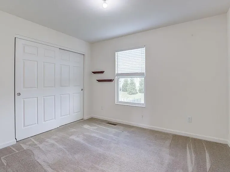 54 Shady Pines Ave — Photo 9