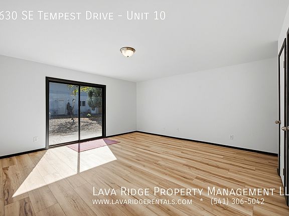 2nd image of 1630 SE Tempest Dr Unit 10