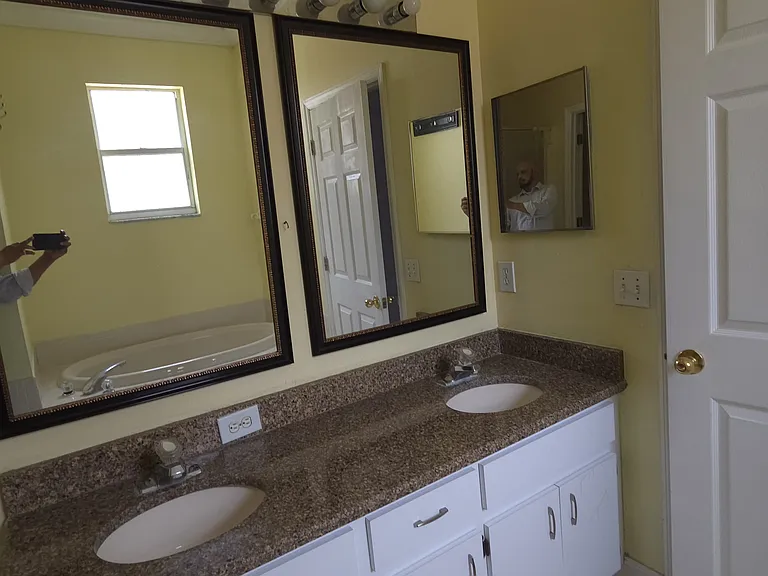 8751 Morrison Oaks Ct — Photo 15
