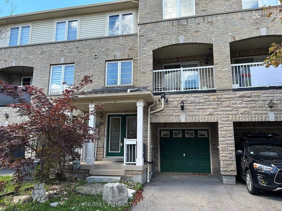 10 Cullcastle St W