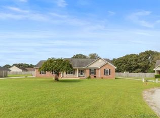 417 Eastfield Dr, Raeford, NC 28376