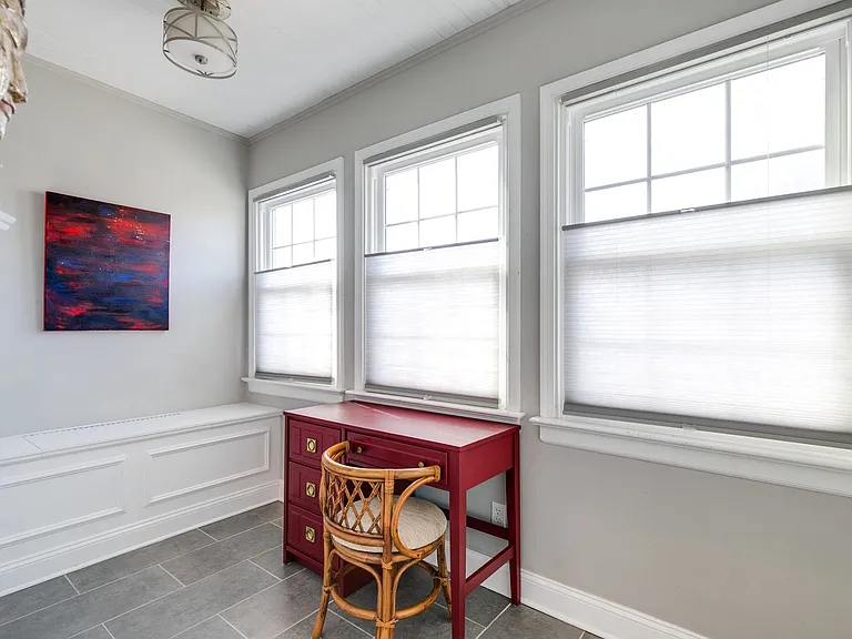 2507 Floyd Ave — Photo 14