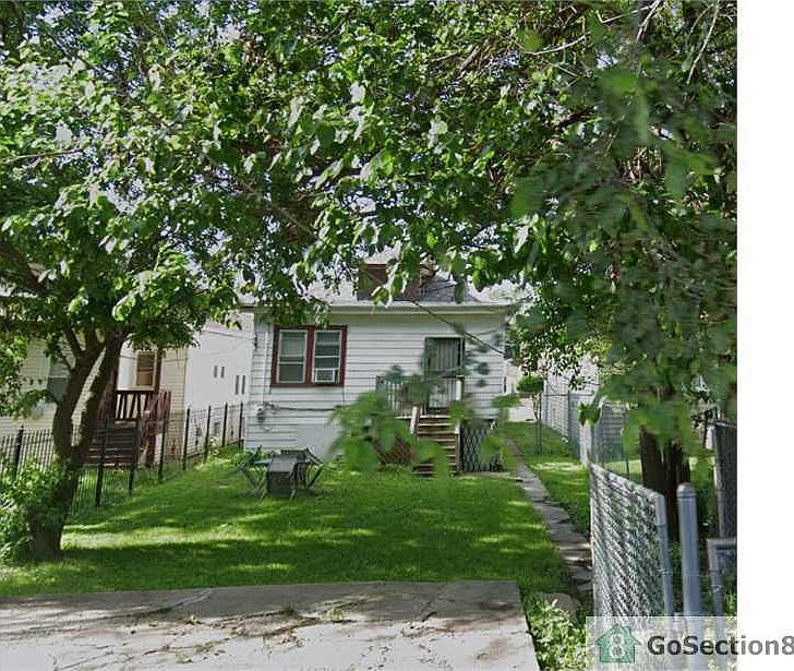 2nd image of 1325 W 97th St
