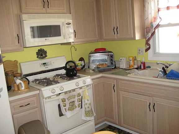 5th image of 3540 Sunset Ln