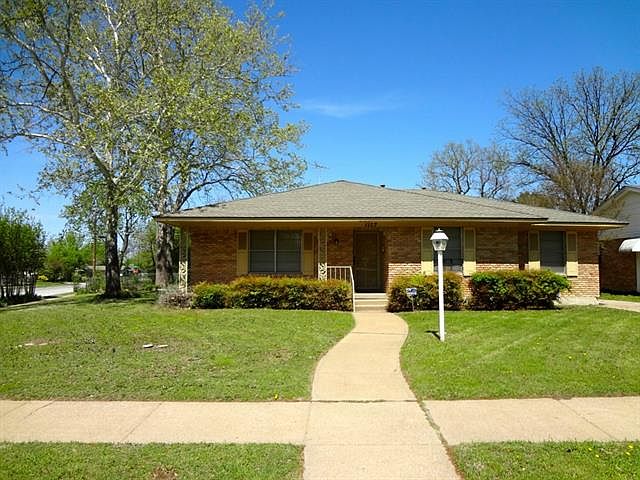 1st image of 1117 Bandera Ln