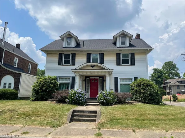 239 Roslyn Ave NW, Canton, OH 44708