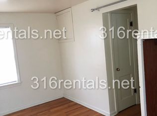 121 W 2nd St, Newton, KS 67114