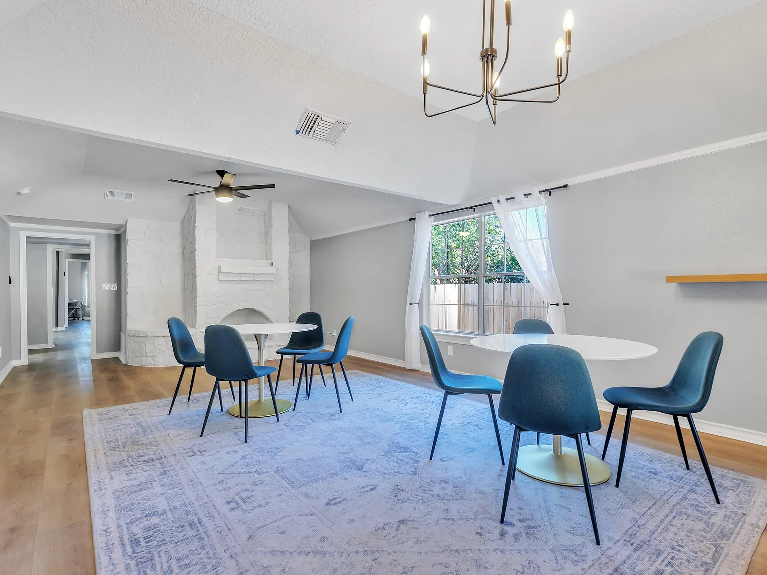 4 bed, 4.0 bath, 2970 sqft, $776 — Photo 4