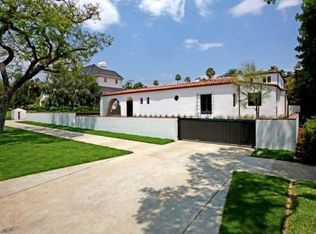 606 N Palm Dr, Beverly Hills, CA 90210