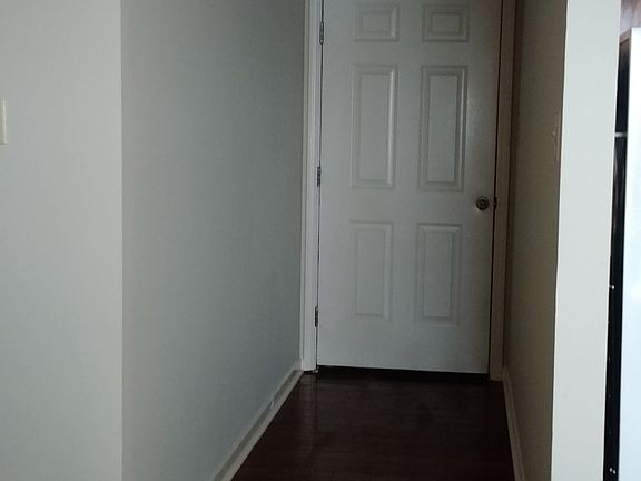 5th image of 907 Grimes St