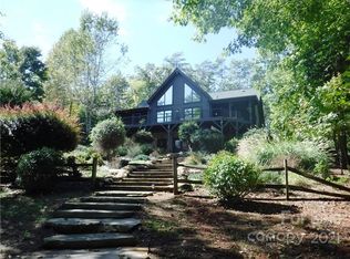 454 Southpointe Rd, Mill Spring, NC 28756