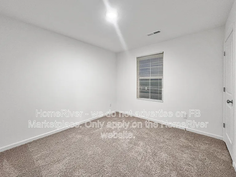 195 Pine Needle Dr — Photo 14