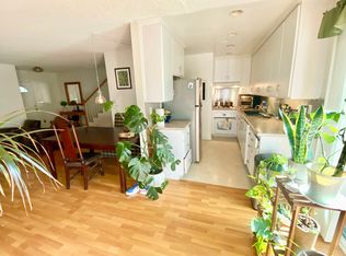138 S Bryn Mawr St, Ventura, CA 93003