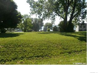 5744 Sunset Ct, Romulus, NY 14541