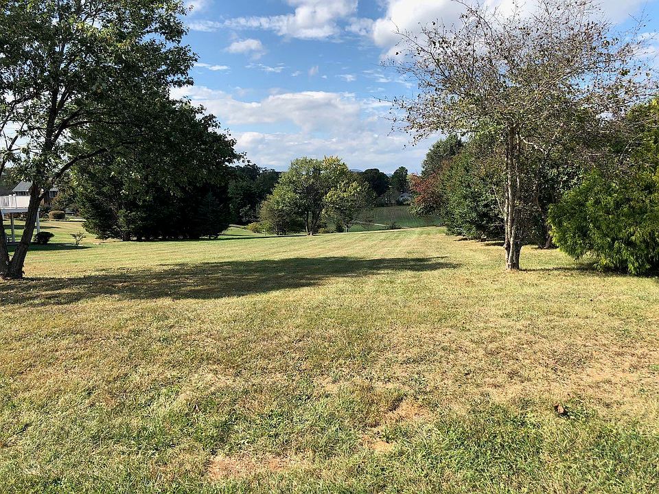 2 Aftons Meadow Rd, Vinton, VA 24179 Zillow