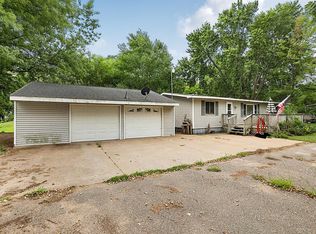 9857 W Lake Ct, Rice, MN 56367