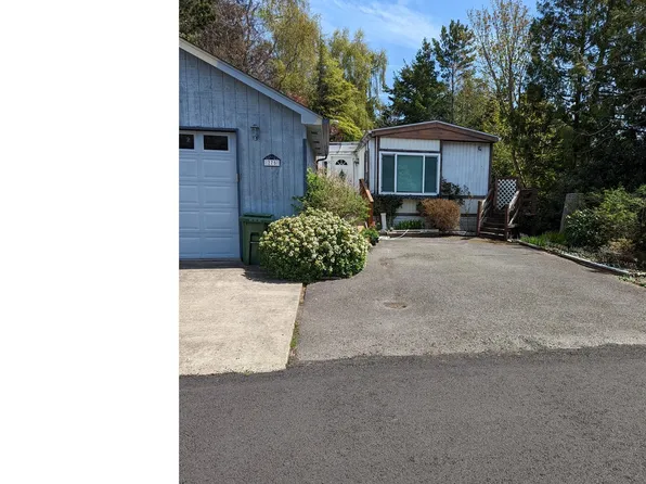 1600 Rhododendron Dr Space 275, Florence, OR 97439